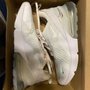 Nike Air 270s